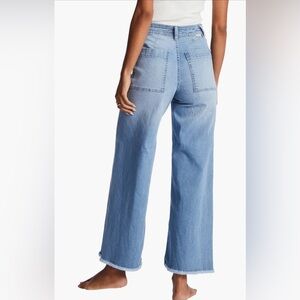 These have sold and it will not let us delete listing so not buy.